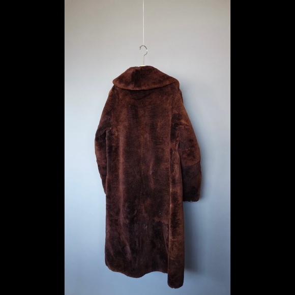 Bison Fur Coat - Picture 2 of 4
